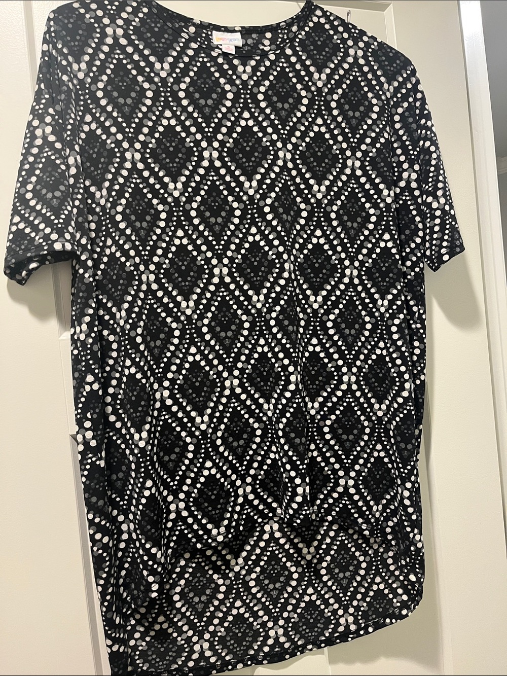 LuLaRoe Black and White Diamond Dot Tunic